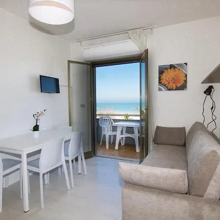 Palazzina Cala Luna بيت للعطل